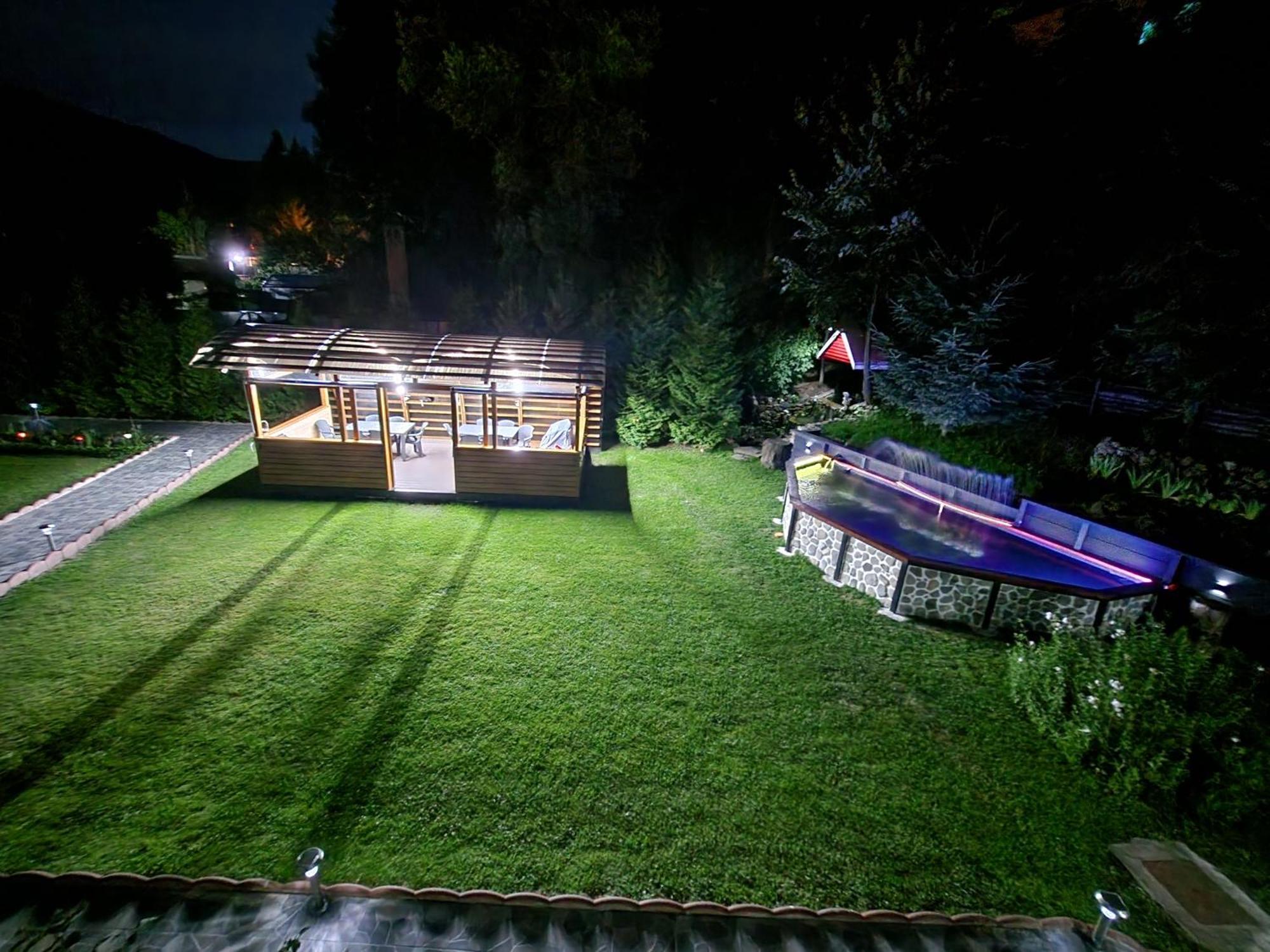 Casa Turta Dulce Hotel Buşteni Eksteriør billede